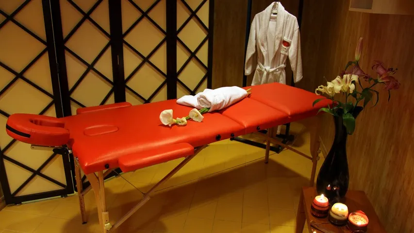 بهترین مراکز و سالن های ماساژ اصفهان 13 سالن ماساژ در اصفهان