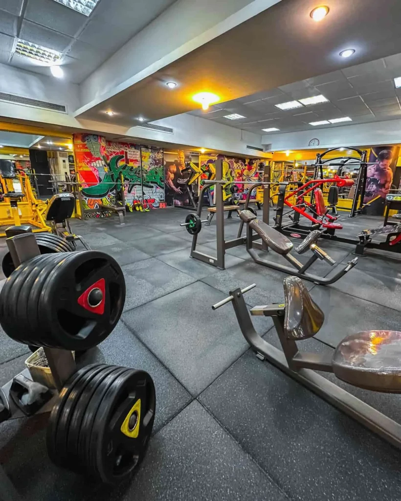 بهترین باشگاه های ورزشی و بدنسازی در اصفهان 4 باشگاه تناسب اندام اصفهان