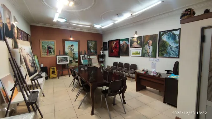 بررسی کامل بهترین آموزشگاه نقاشی اصفهان 3 آموزشگاه نقاشی اصفهان